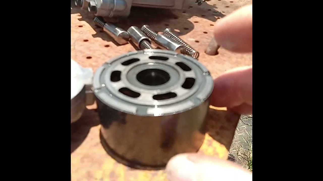Rebuilding hydro-gear transmission...umm yeah.
