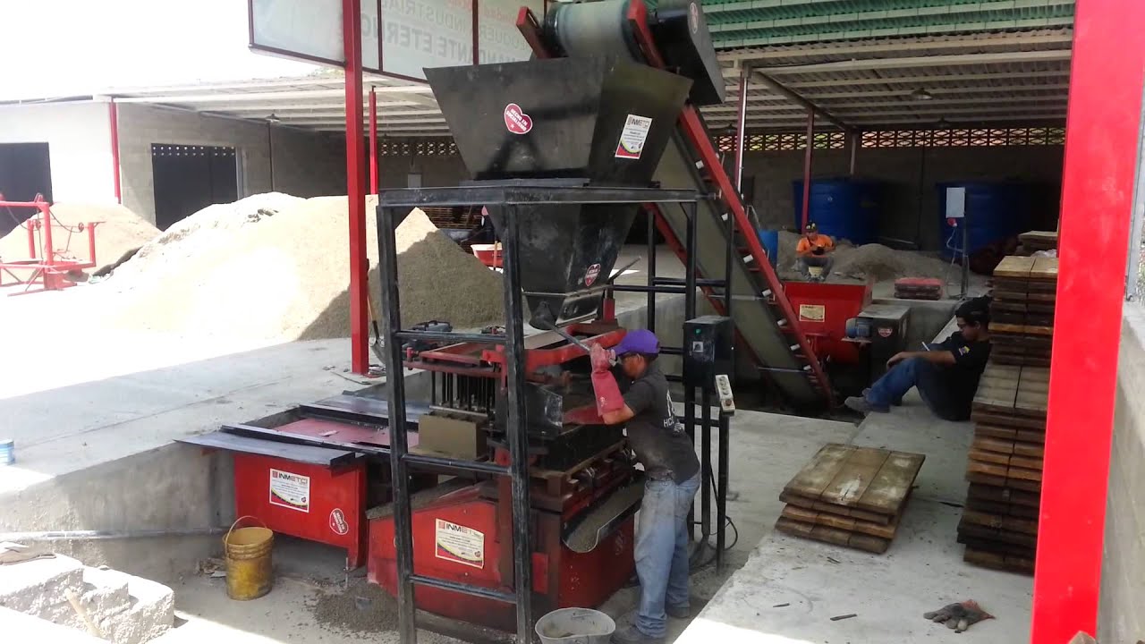 LÍNEA DE PRODUCCIÓN DE BLOQUES CONCRETO COMPLETA