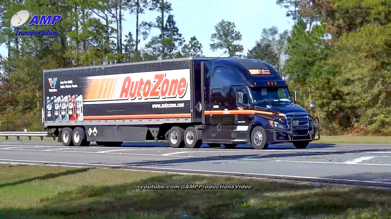Black Freightliner Cascadia AutoZone | Truckspotting 121623