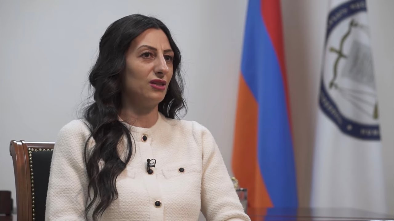 Անահիտ Մանասյանի կարծիքով՝ կին հանրային գործիչների թիրախավորումը կազմակերպված բնույթ է կրում