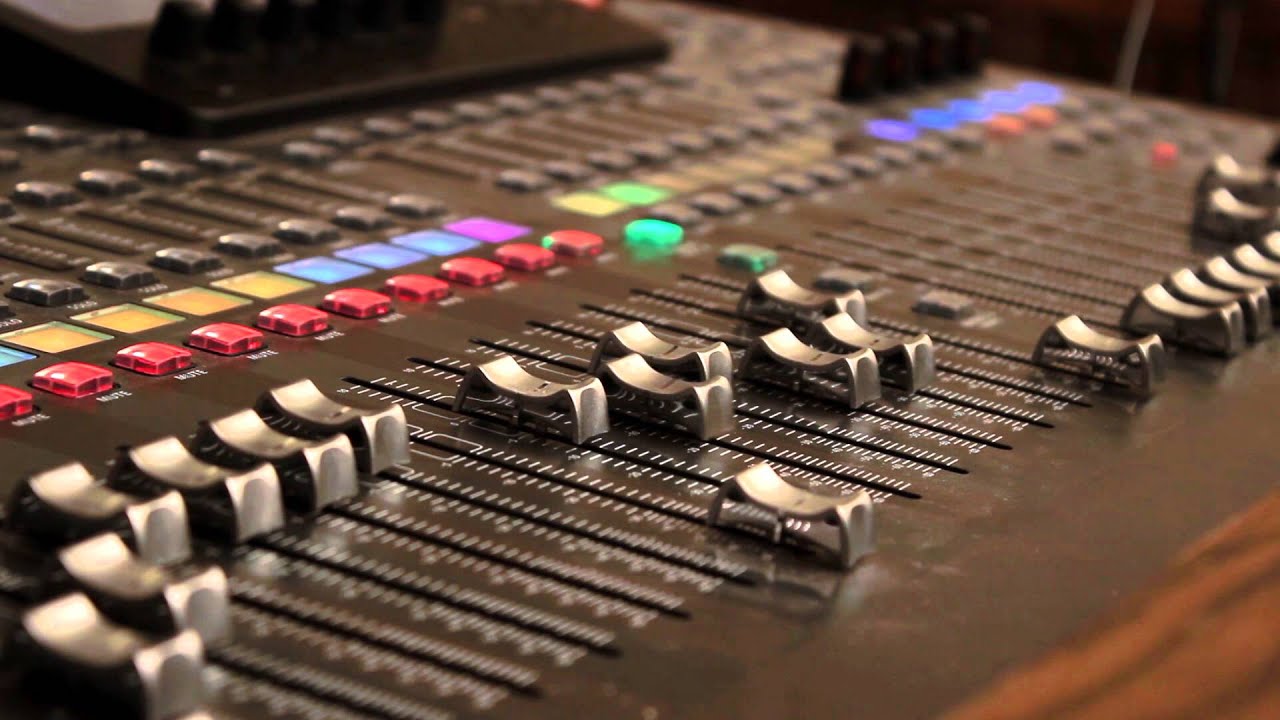 Digital Mixer  Motor Faders WIDE