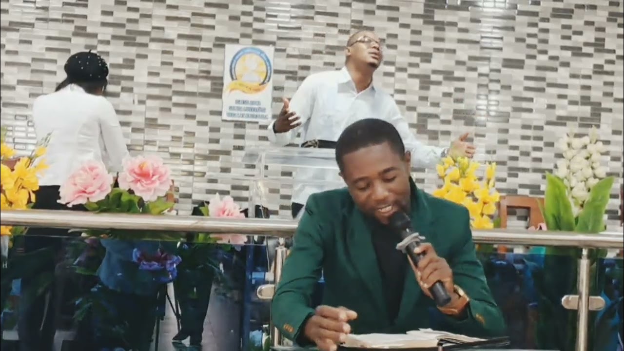 MOMENT D'ADORATION POUR BENIR VOTRE ÂME 