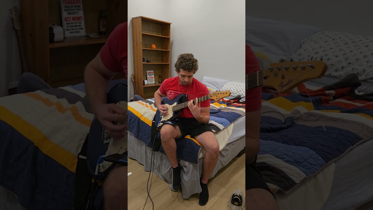 MAX PLAYS THE CARS