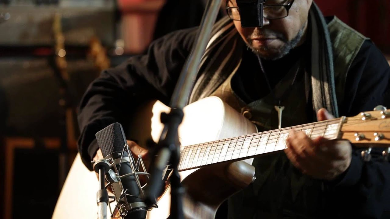 Bad Blues - Larry Garner & Michael van Merwyk