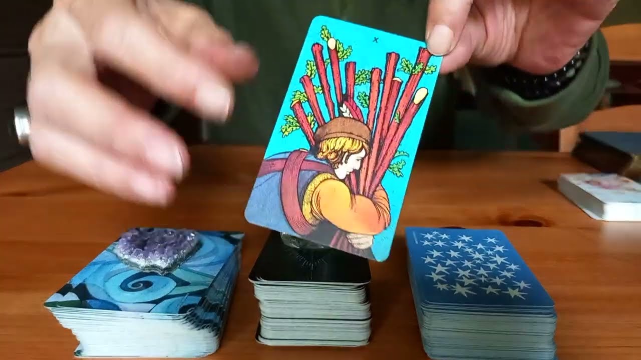 Tarot interactivo.💥💥💥Futuro próximo