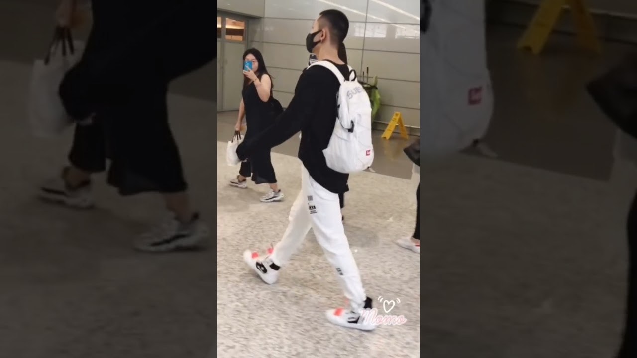 「张哲瀚Zhang Zhe Han」机场穿搭2️⃣-A