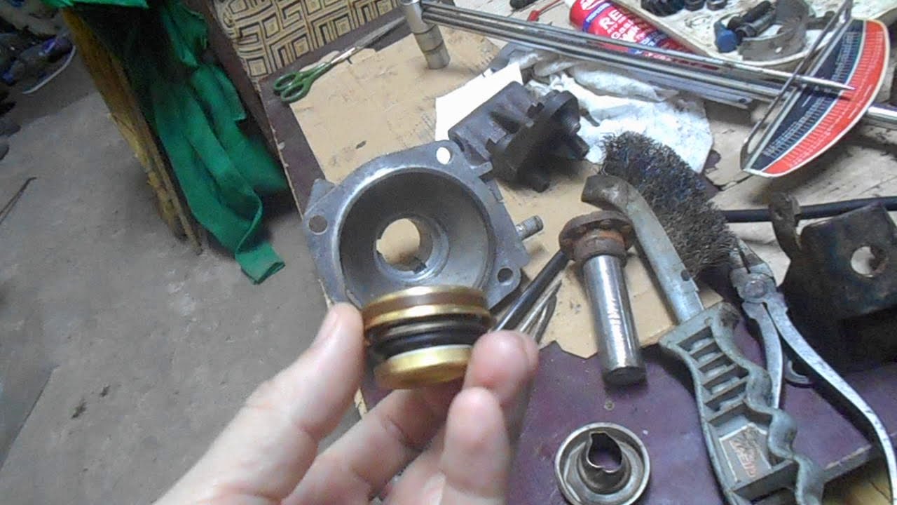 нашёл сальник на китайскую помпу для жигулей