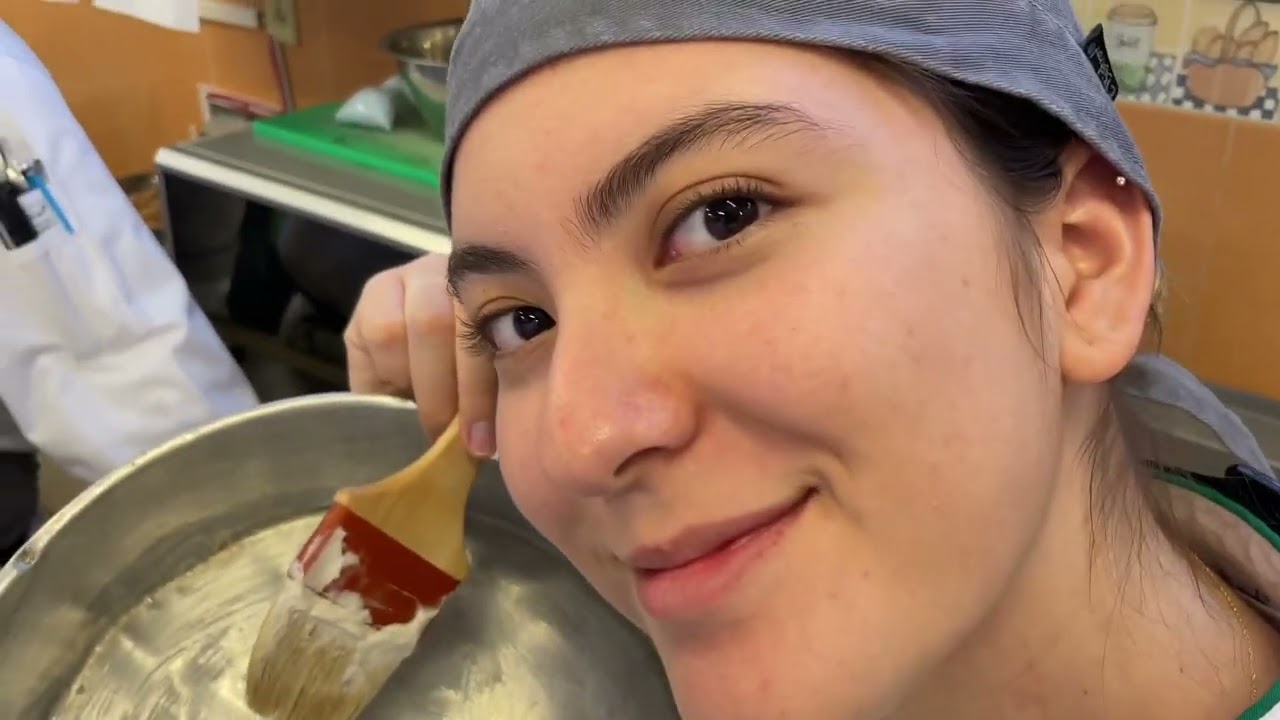 UN DÍA CONMIGO ESTUDIANDO GASTRONOMÍA👩🏻‍🍳🍰