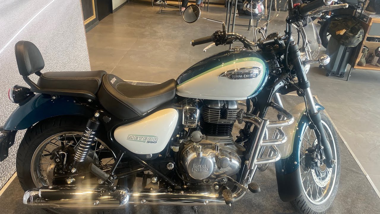 New 2026 Royal Enfield Meteor 350 || New colour || Tubeless Spoke Wheels