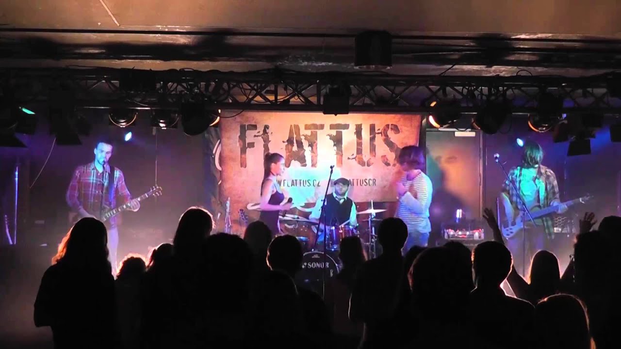 Flattus ft. Eva Bure&scaron;ov&aacute; - Hoř&iacute;&scaron; (live 2015)