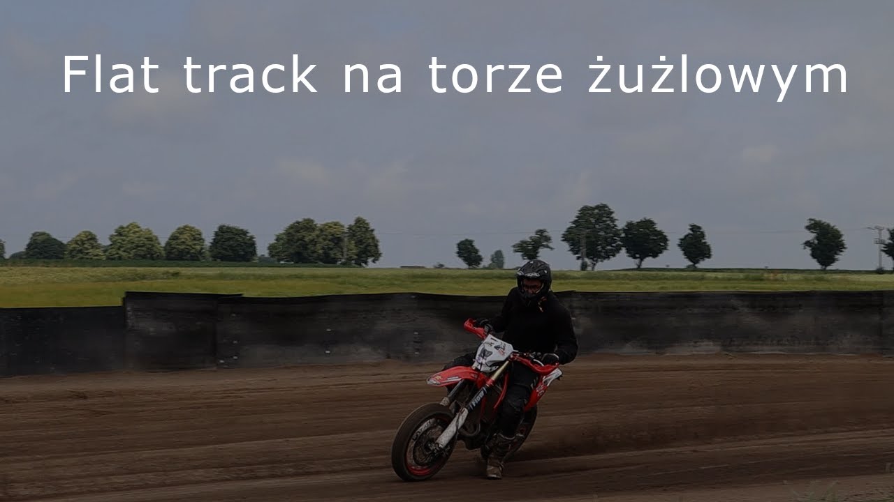 Flat track na torze żużlowym