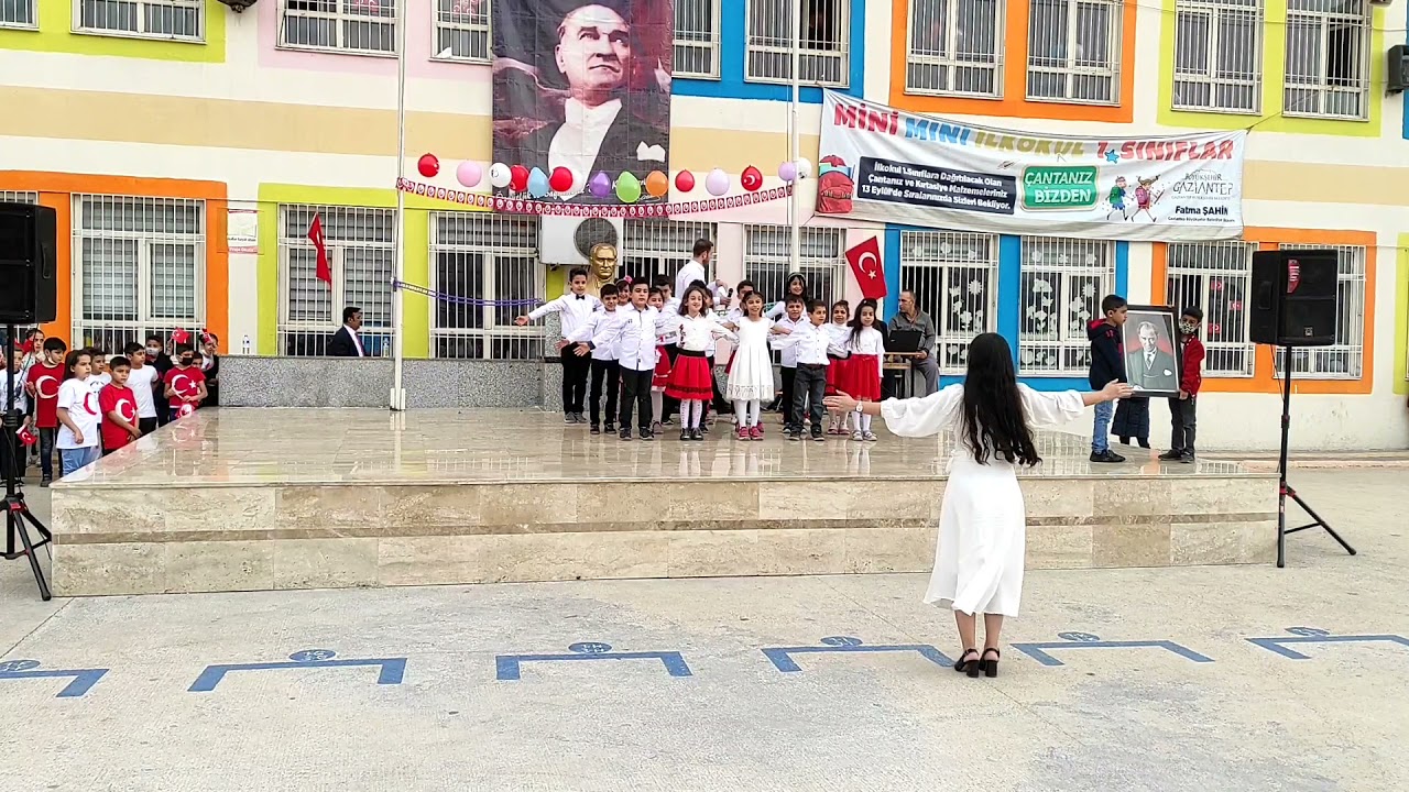 Nesrin Mehmet Abar İlkokulu 3-L Sınıfı 29 Ekim Cumhuriyet Bayramı Kutlaması