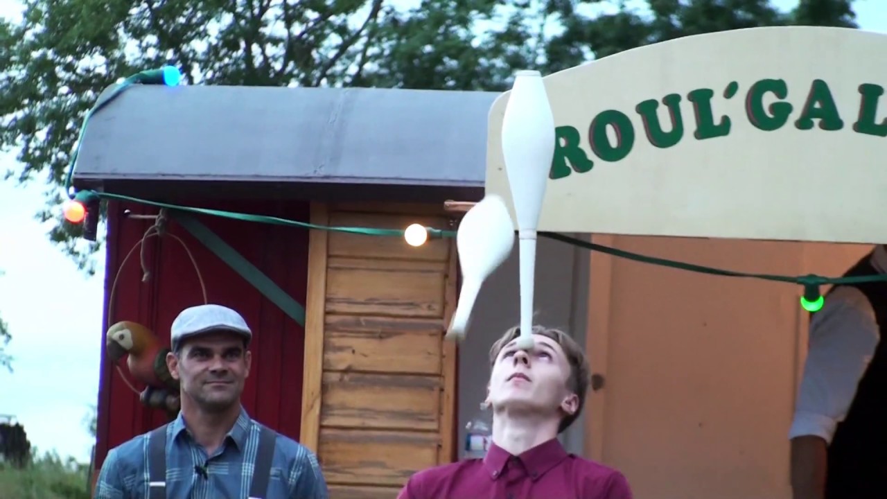La fête au village, spectacle de cirque