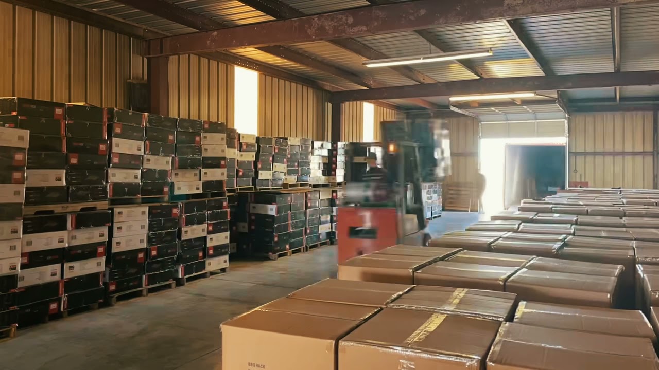 BBQ Hack Warehouse Timelapse