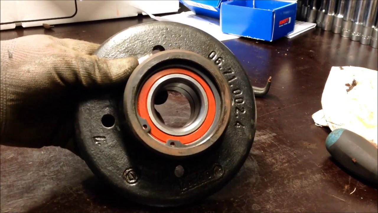 How To - Changing wheel bearings on a trailer