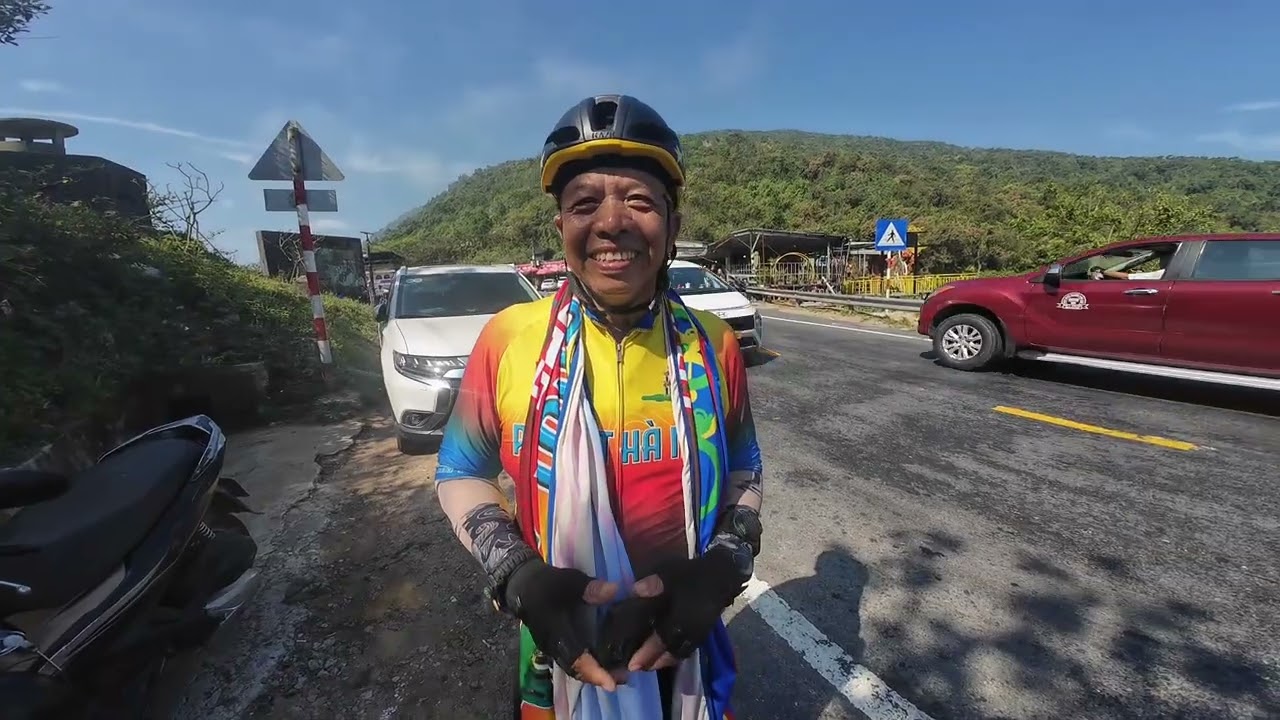 U70 đạp xe Xuyên Việt lần 01 | Chặng 6 Huế - Danang ~ 110km | #CDVlog