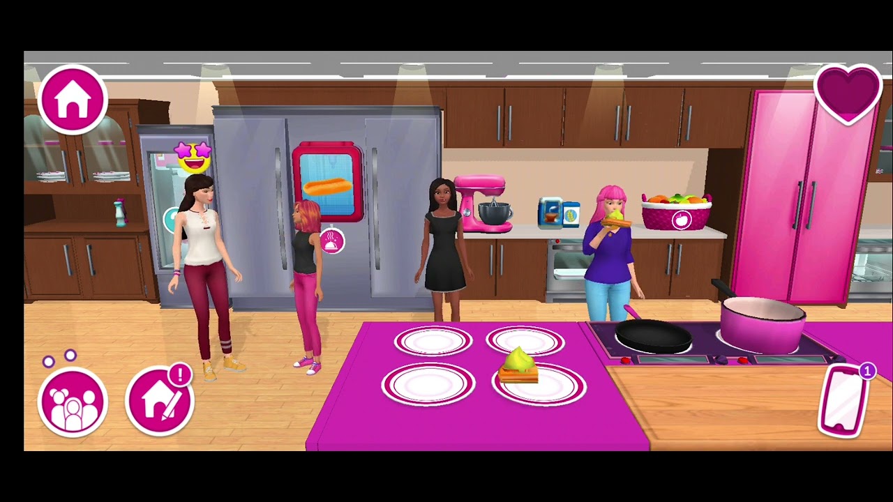 Daisy give bake an Orange Pie | Barbie DreamHouse Adventures