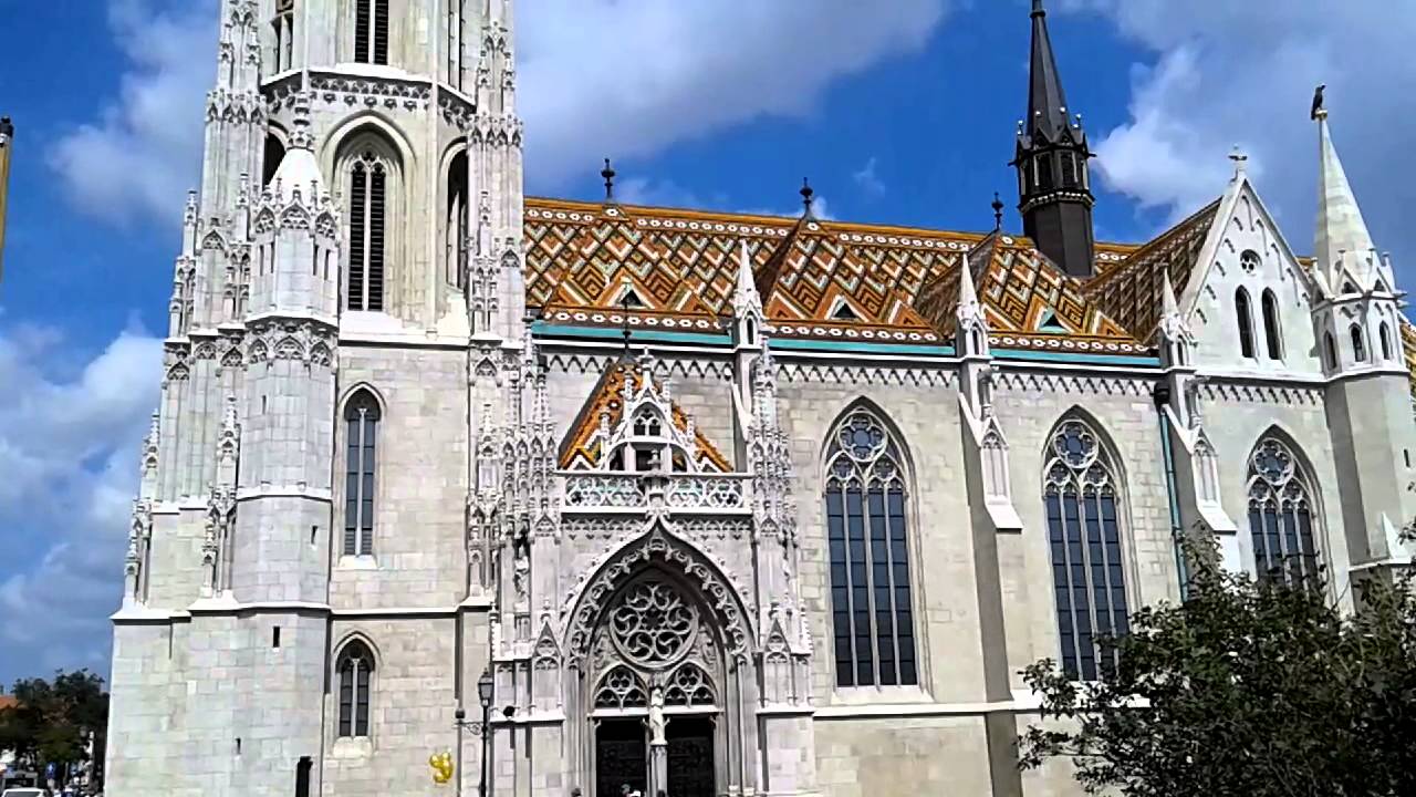 Budapest Mátyás templom ünnepi harangszó