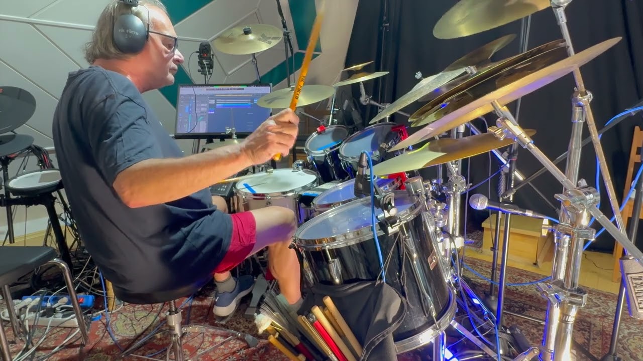 Vinnie Colaiuta - I'm Tweeked
