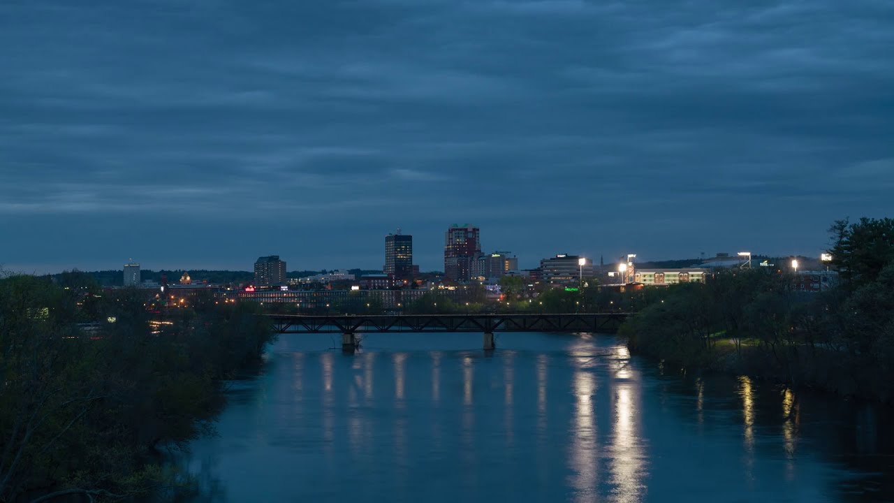 Tour: Manchester, New Hampshire