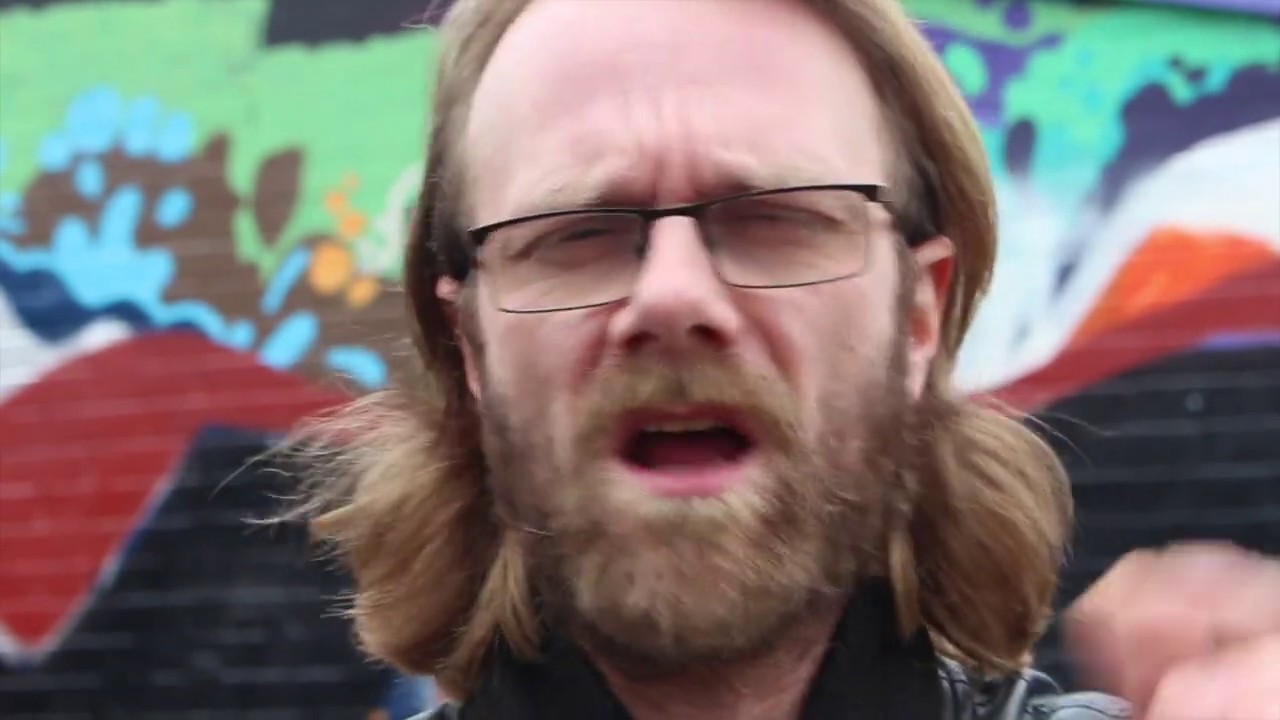 Mr Werdz - Gimme The Mic (Produced by Inos)