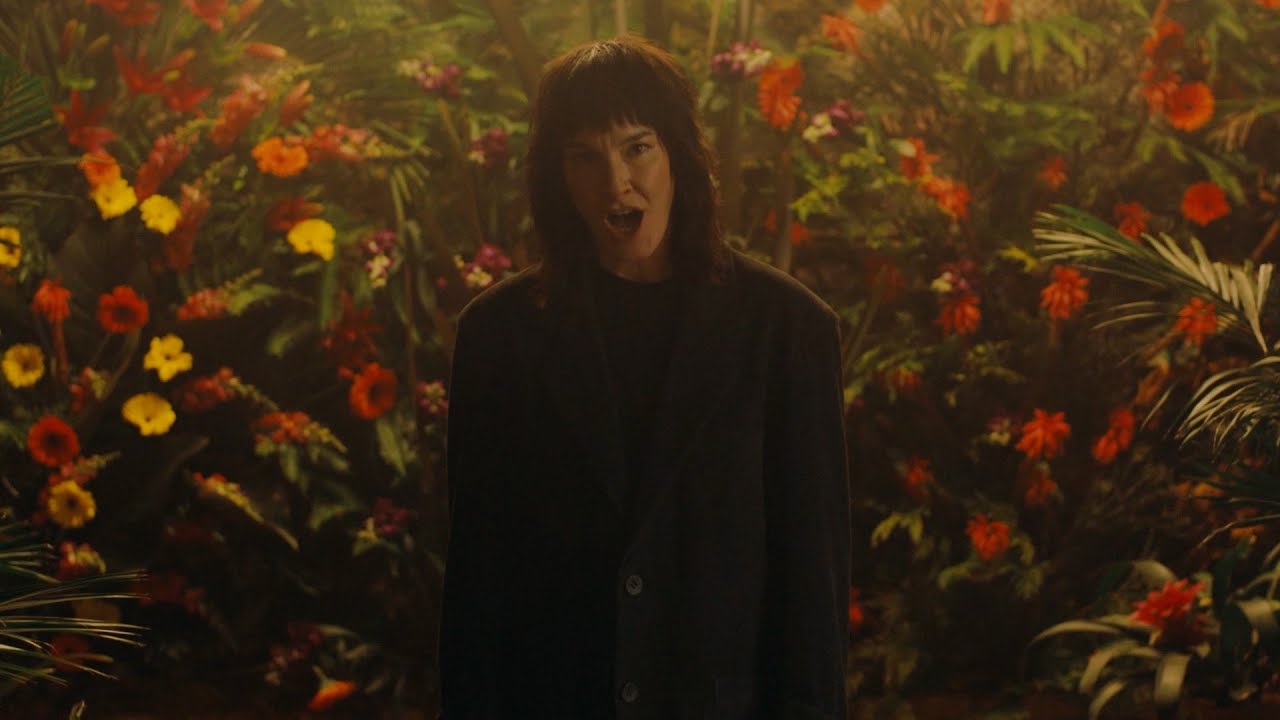 Jen Cloher - I Am The River, The River Is Me (Official Video)