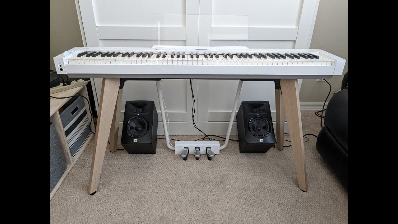 Casio PX-S7000 - Yamaha Grand Piano Sound Demo - Christmas song by Tim Praskins - AZ Piano Wholesale