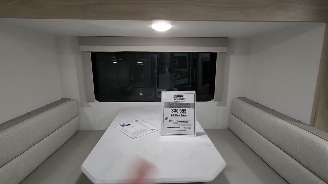 2023 Winnebago 2100BH Micro Minnie