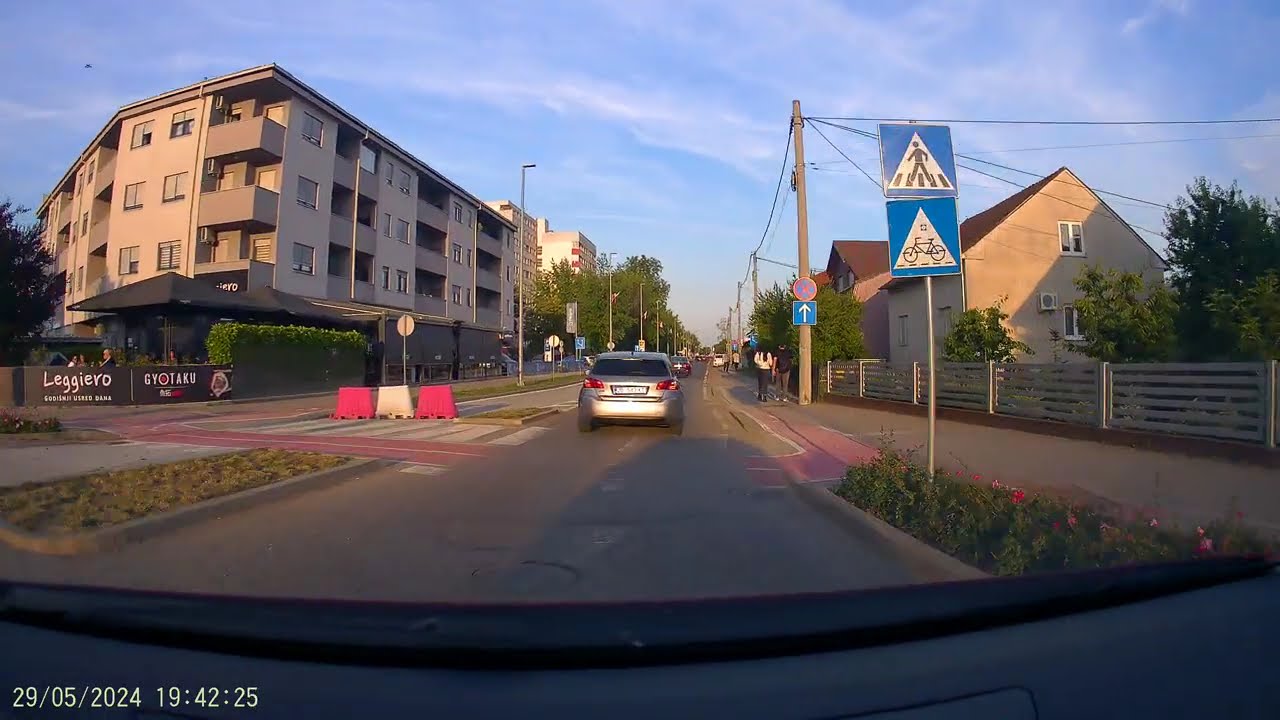 DRIVING IN CROATIA  /  VELIKA GORICA   #croatia #velikagorica #travel #traffic #roadtrip #road