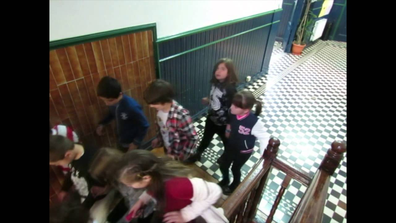 Los espíritus del colegio abandonado