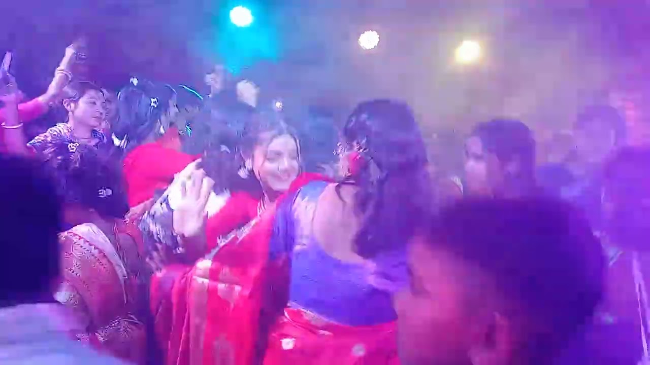 সবাই মিলে এক সাথে 😍🤗🤓😺