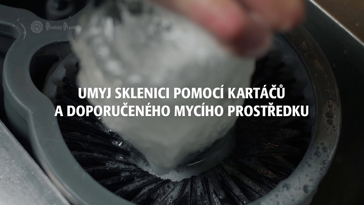 Spr&aacute;vn&eacute; myt&iacute; pivn&iacute;ho skla bez houbičky CZ