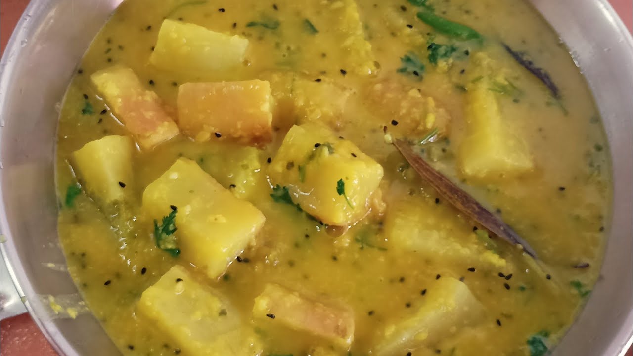 Mulo Diye  Moong Dal | Easy To Cook Bengali Dal Recipe| Apnar Rannaghor