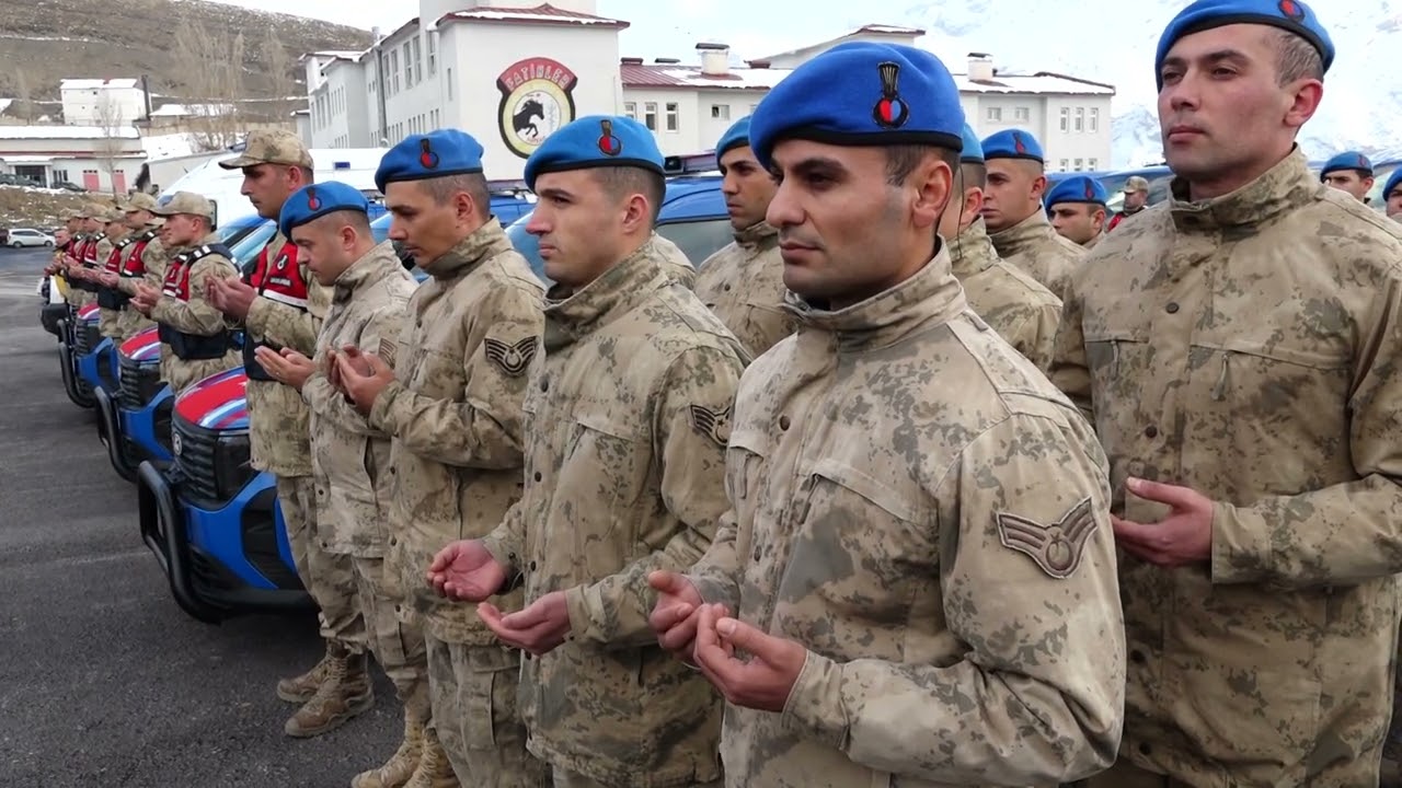 Hakkari Jandarma, Emniyet ve Sağlığa 189 Araç tahsis edildi