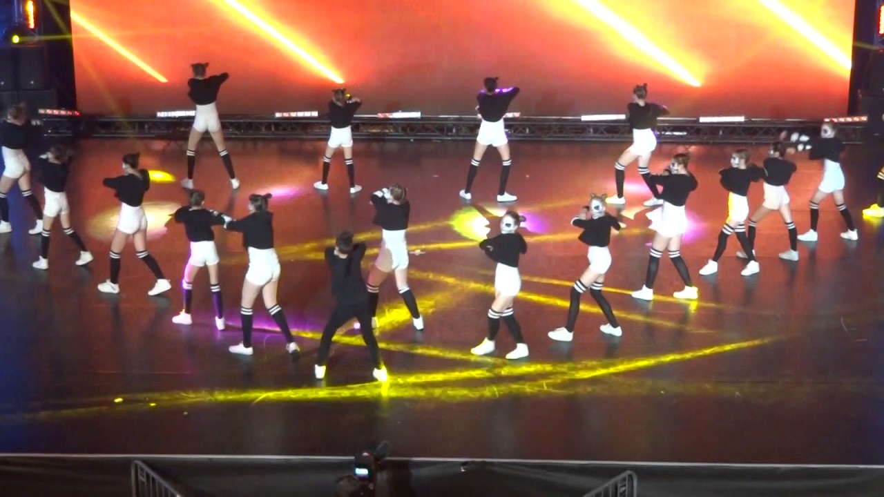 Xside DANCERS - IMMORTAL (Taneční skupina roku 2017 - finále 2.6.2017)