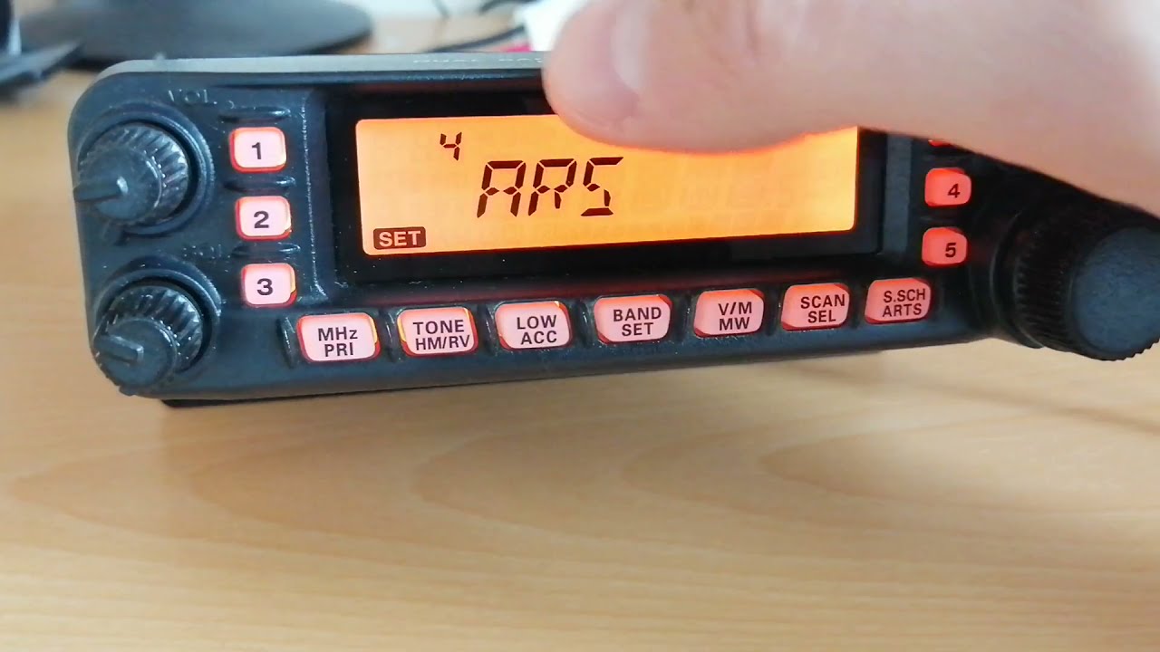 Yaesu FT-7900 FT-7800 Repeater programming (program and delete repeater)