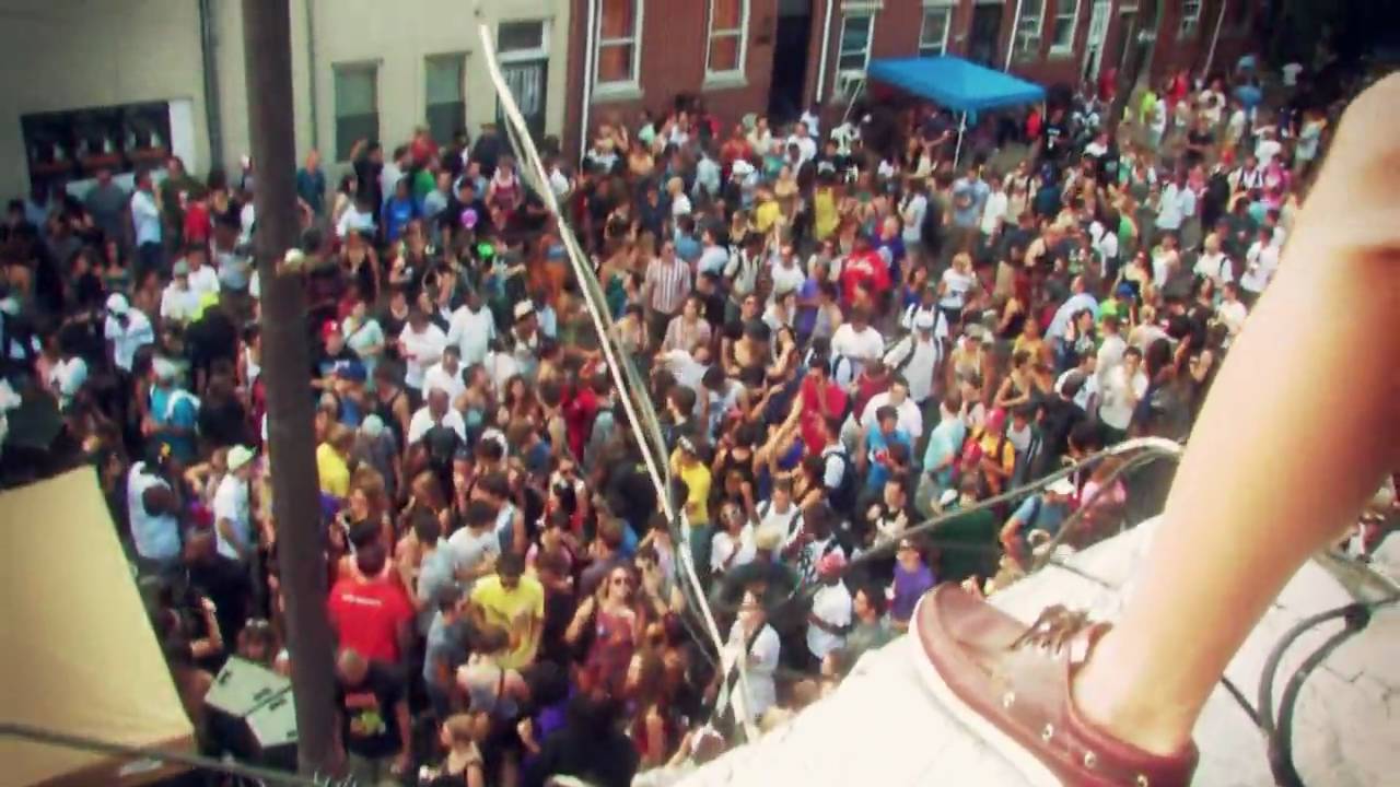 Brick Bandits @ The 2009 Mad Decent Block Party