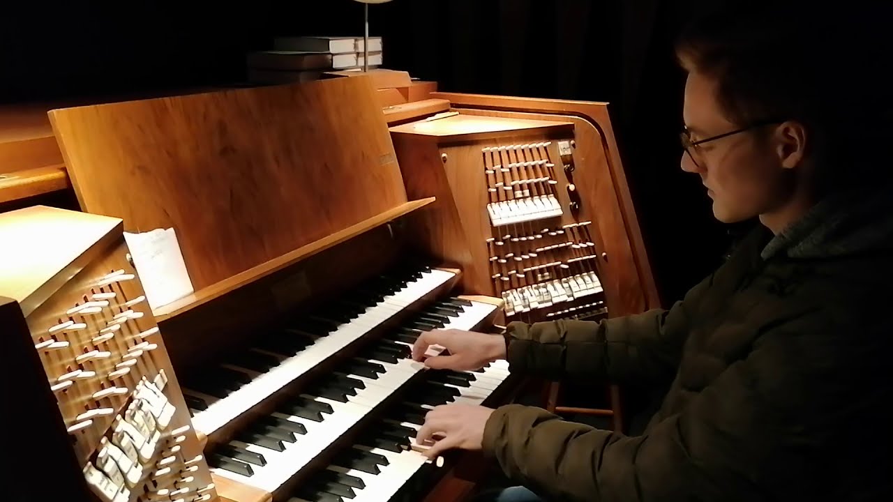 CHURCH ORGAN COVER || Driving Home For Christmas || Chris Rae