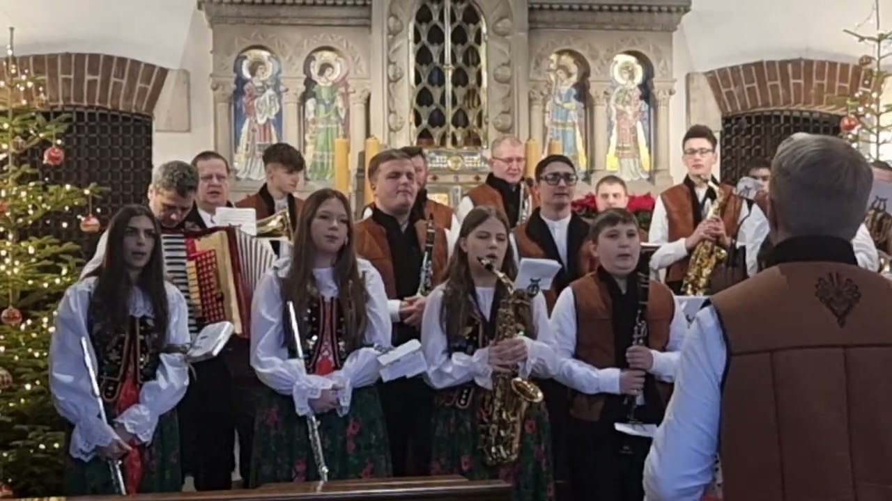 Tymbarski Ton kolędował w koś. Opieki św.Józefa w Krakowie, przy klasztorze, gdzie wstąpiła s.Marta