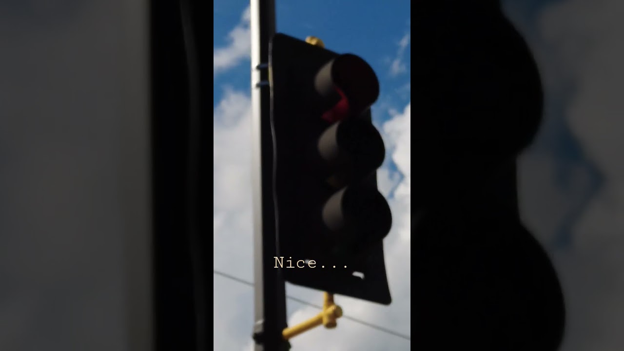 Stop light 🎥 #video #slowmotion #stoplight #4k