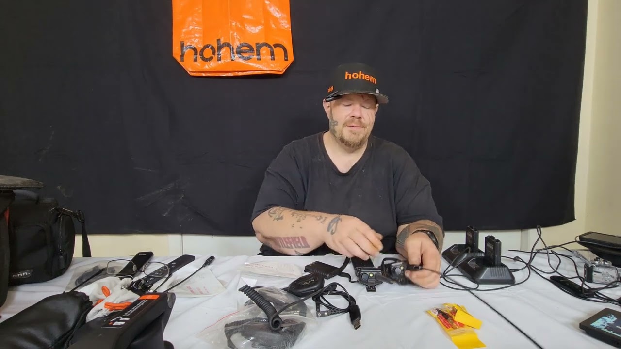 BaoFeng UV-5R ham Radio Review #Reviews#Vanlife#Unboxing#Everydaylife #wolfdog #vanlife #gamer