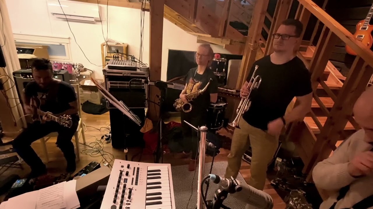 Making Of Utopianisti  - Reason In Motion