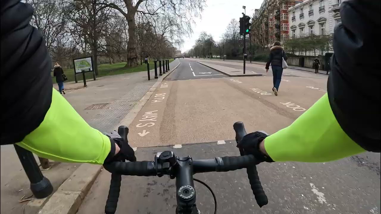 London: Regular work commute