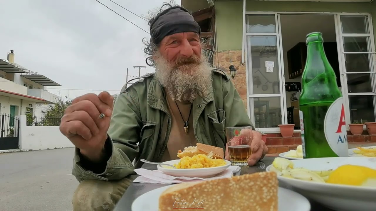 Στο χωριό Λευκόγεια με τον Κώστα τον survivor ένας από τους ομορφότερους ανθρώπους που έχω γνωρίσει