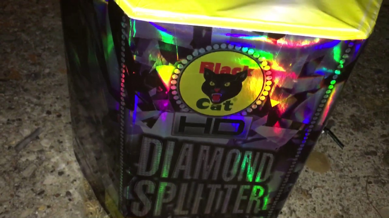 Diamond Splitter HD Cake by Black Cat Fireworks