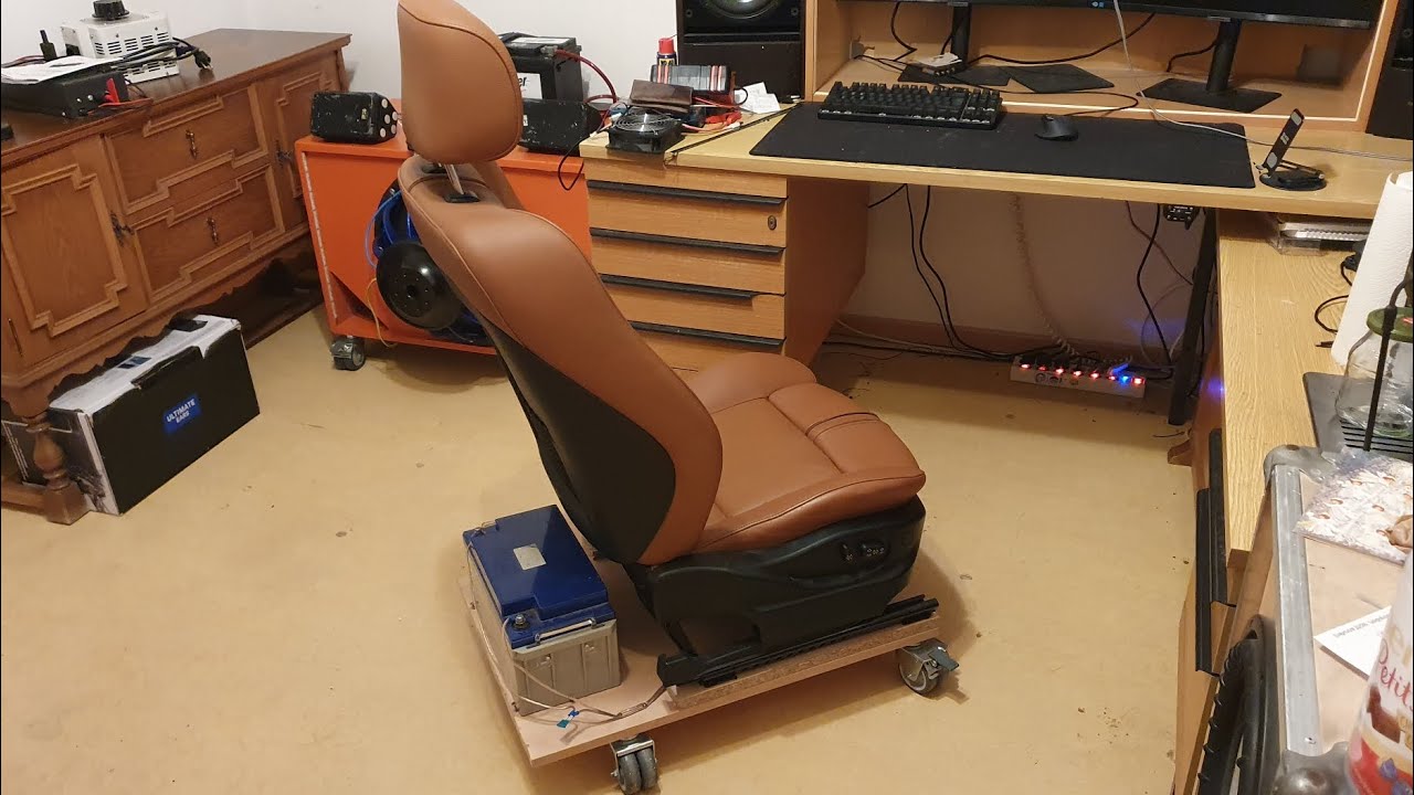 Ein BMW Autositz als Gamingstuhl...