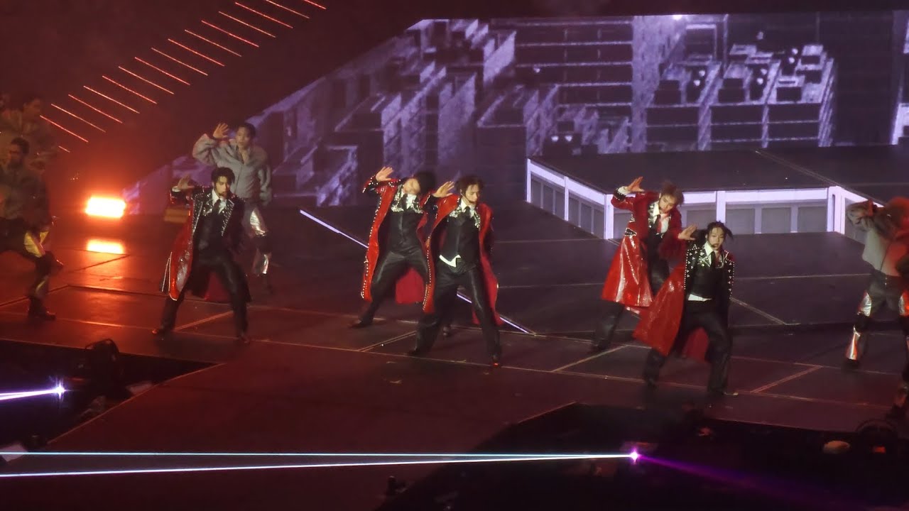 หูดับ (Who Says): LYKN #LYKNDuskAndDawnConcertD1 #LYKN 