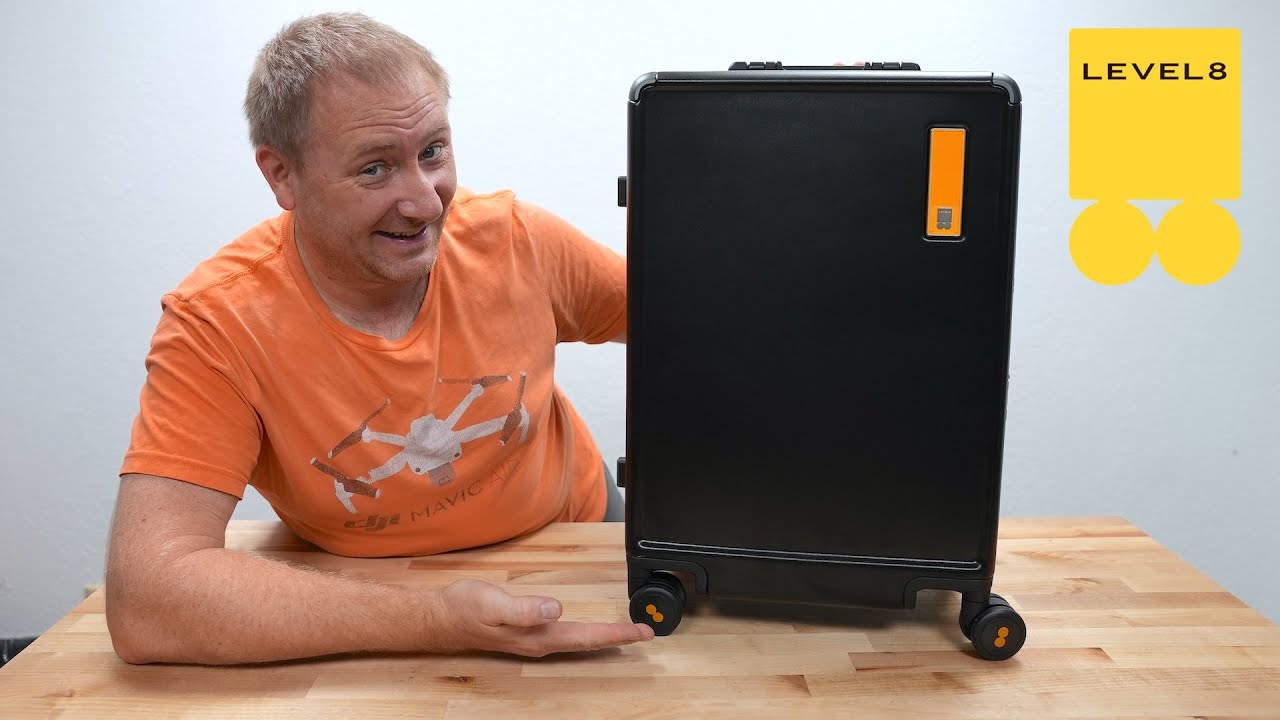 Zipperless Carry-on - The Level8 Hegent