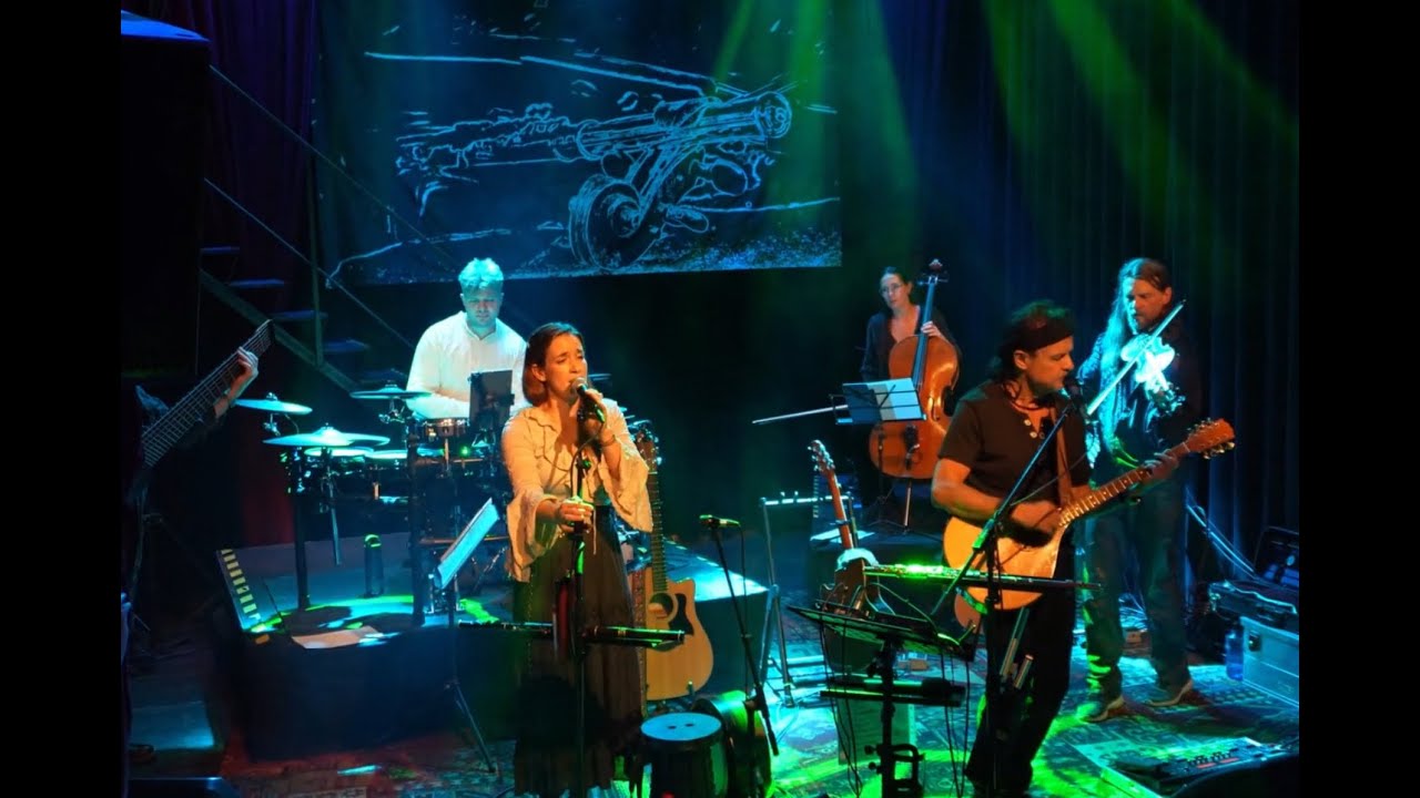 Loreena McKennitt - The Bonny Swans - (Tricky Notes & Friends - cover)