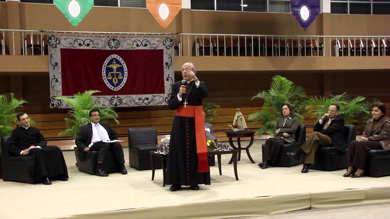 Un encuentro con el cardenal Juan Luis Cipriani en la UDEP
